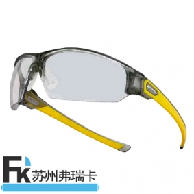 代尔塔101150 防雾防刮擦运动款PC防护眼镜